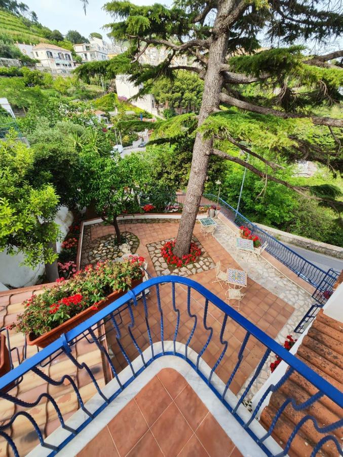 Residence Villa Giordano Sea View Amalfi Coast Виетри Экстерьер фото