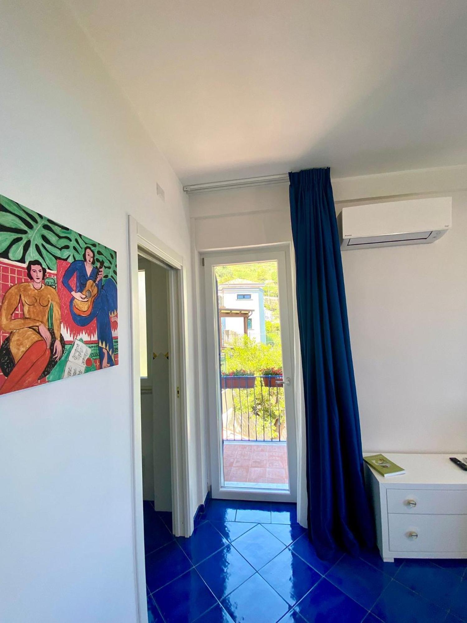 Residence Villa Giordano Sea View Amalfi Coast Виетри Экстерьер фото
